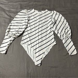 White Longsleeve bodysuit | women| size L